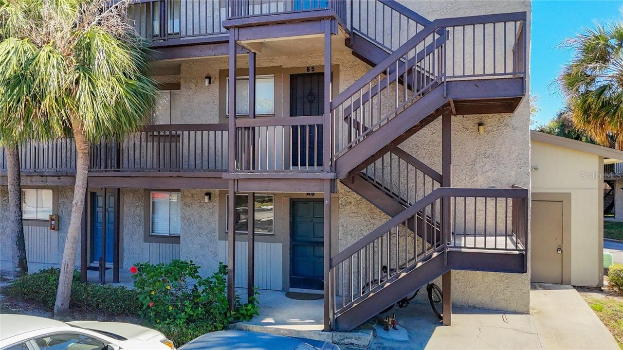 6312 Newtown Cir. #12A5, Tampa, FL 33615