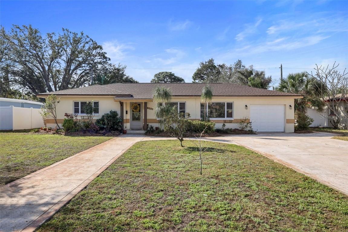 6044 Dartmouth Ave., St Petersburg, FL 33710
