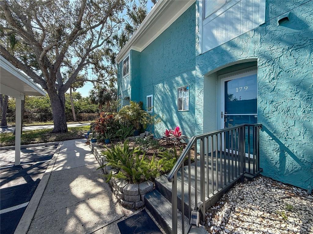 179 114th Ave., St Petersburg, FL 33716