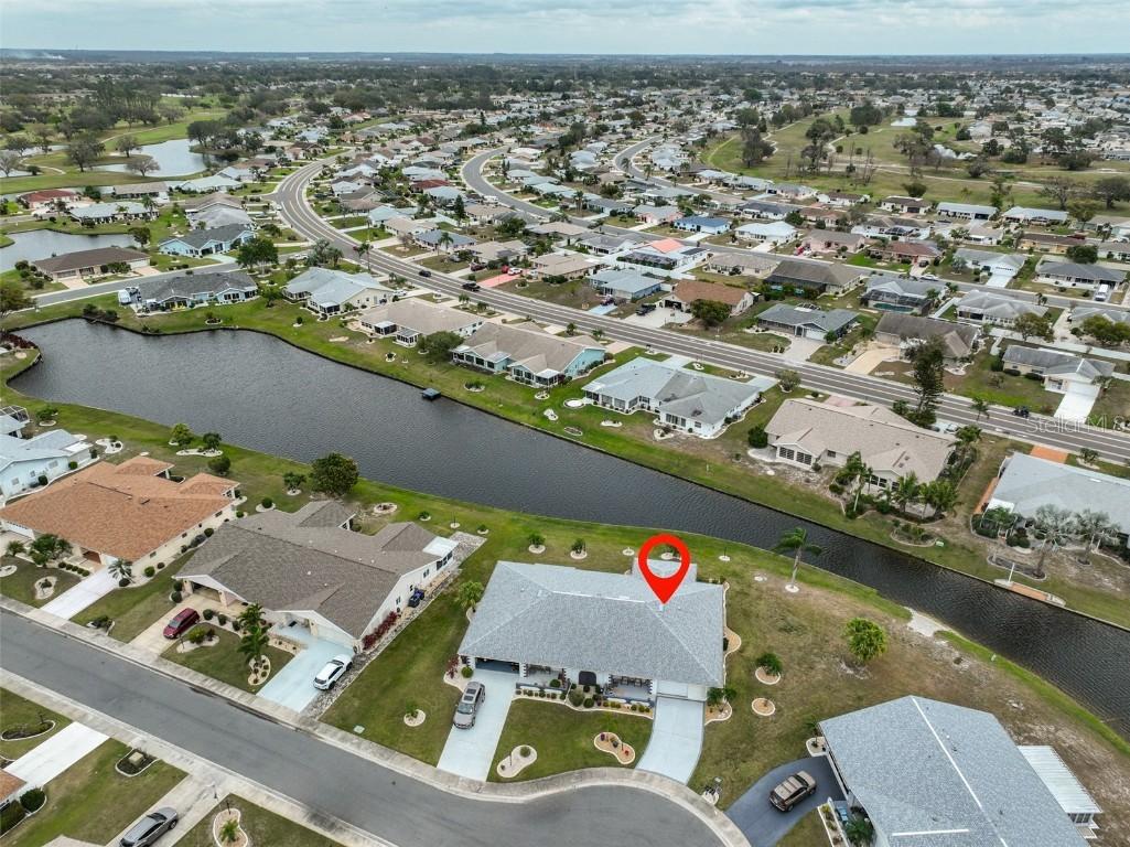 1805 Columbine Pl., Sun City Center, FL 33573