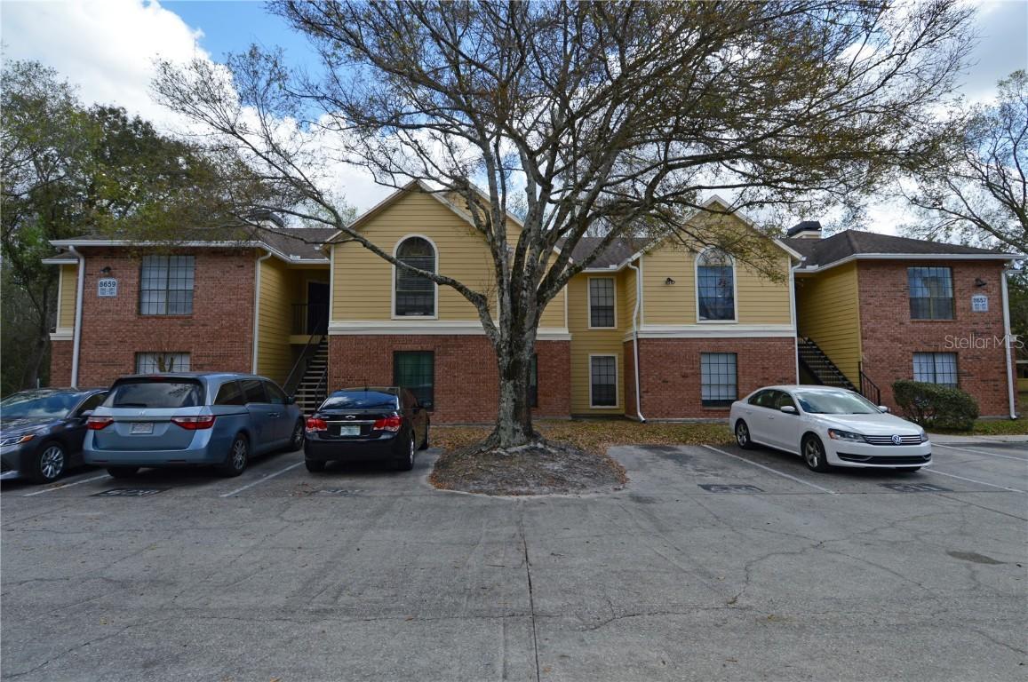8659 Fancy Finch Dr. #202, Tampa, FL 33614