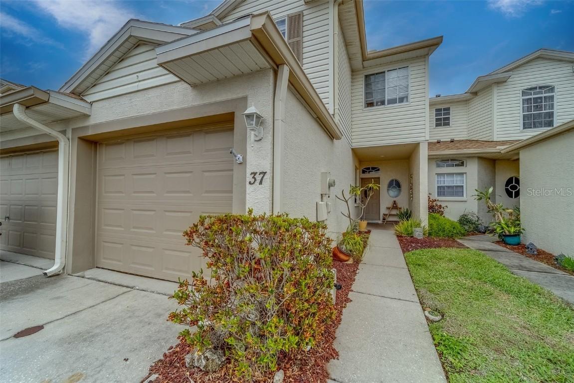 6400 46th Ave. #37, Kenneth City, FL 33709