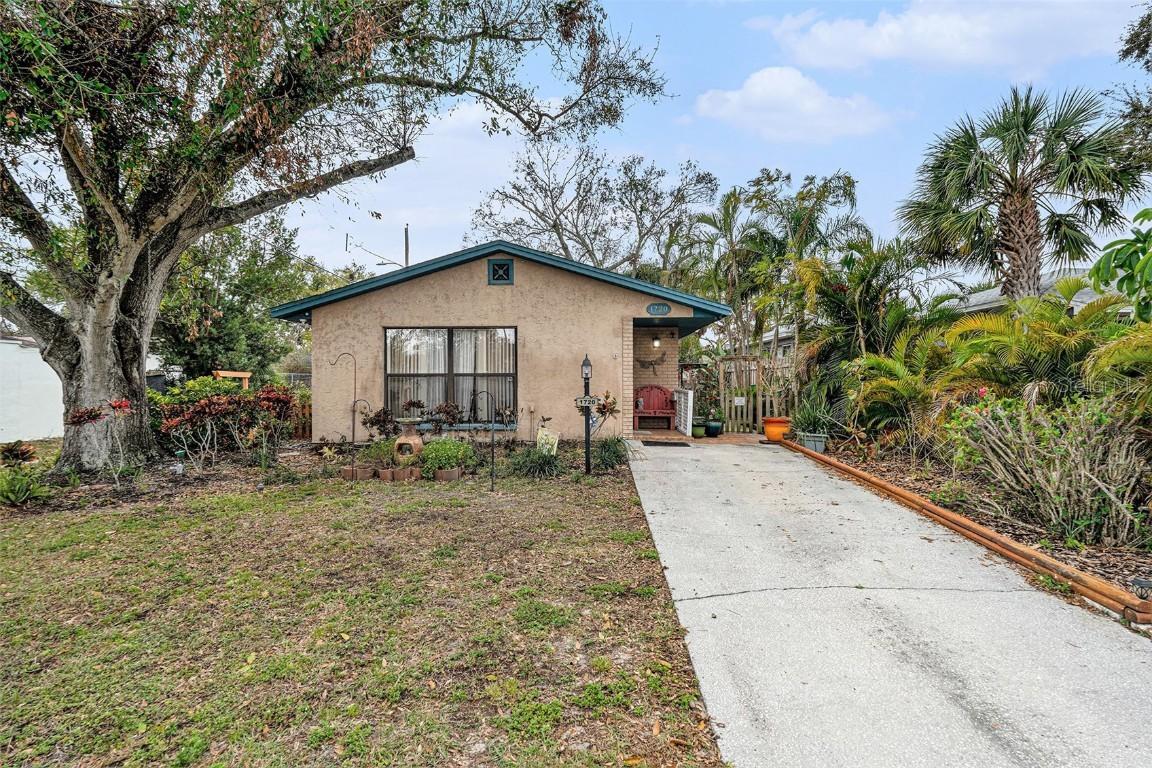 1720 34th Ave., St Petersburg, FL 33713