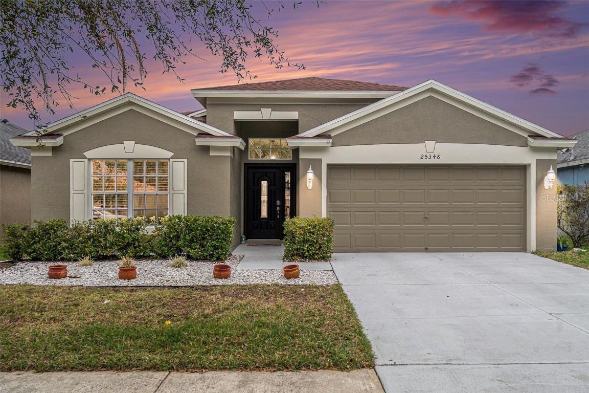 25348 Flying Ebony Ln., Wesley Chapel, FL 33544