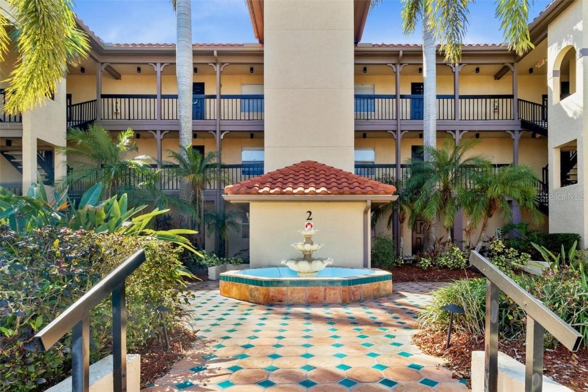 2400 Feather Sound Dr. #214, Clearwater, FL 33762