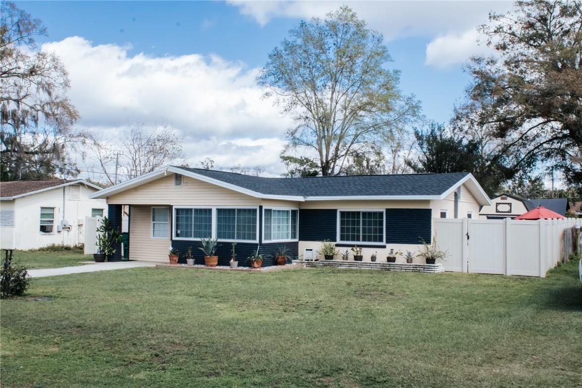 4934 9th St., Zephyrhills, FL 33542