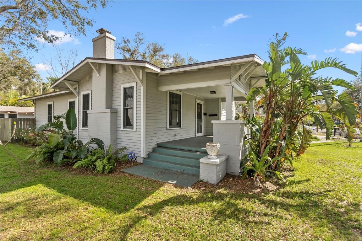 6705 N Navin Ave., Tampa, FL 33604