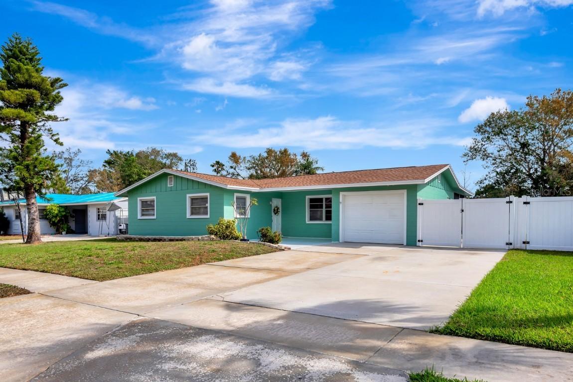 3543 Stokes Dr., Sarasota, FL 34232