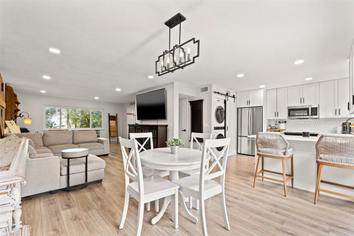 10607 Carrollbrook Way, Tampa, FL 33618