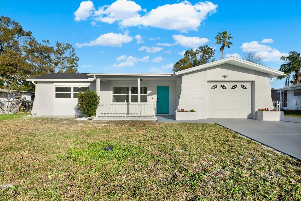 7042 Hollybay Rd., New Port Richey, FL 34653