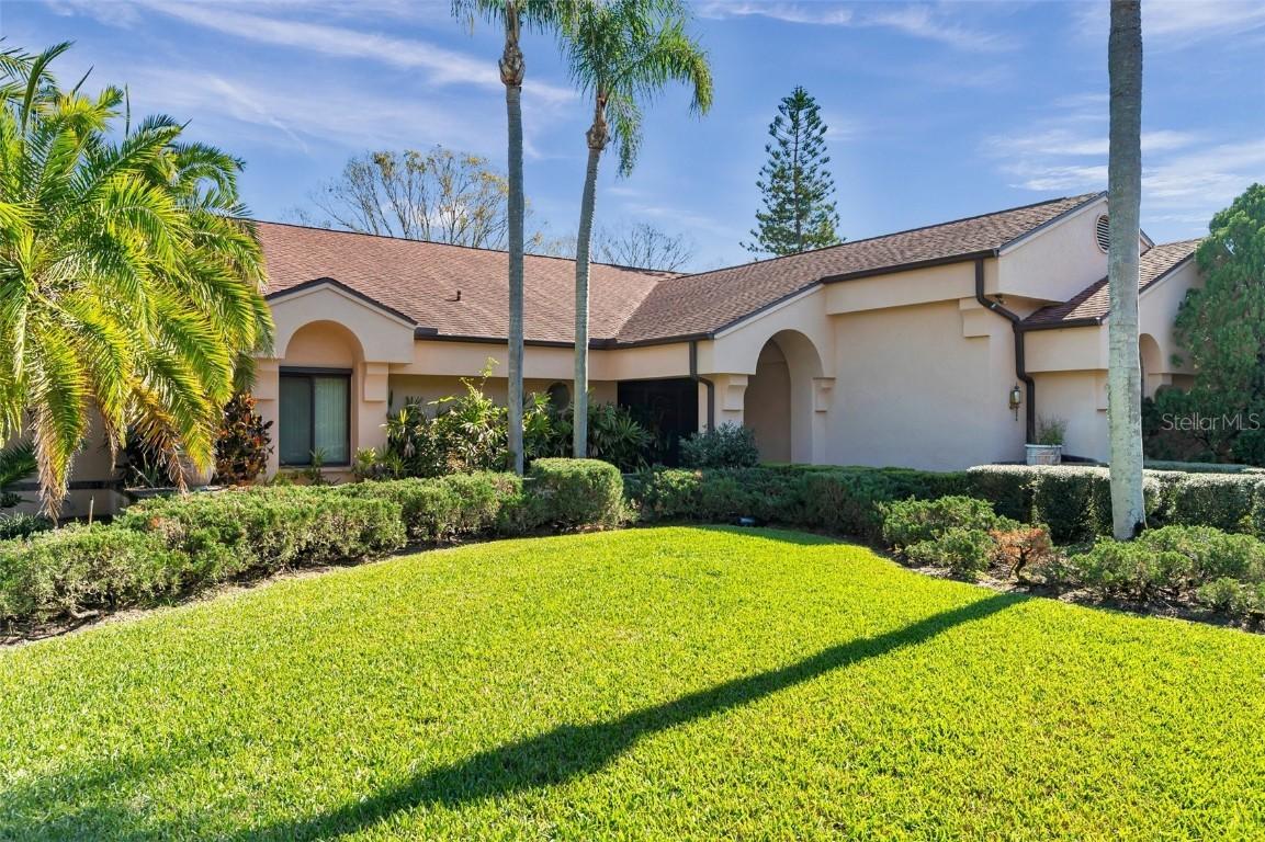 1008 Royal Birkdale Dr., Tarpon Springs, FL 34688
