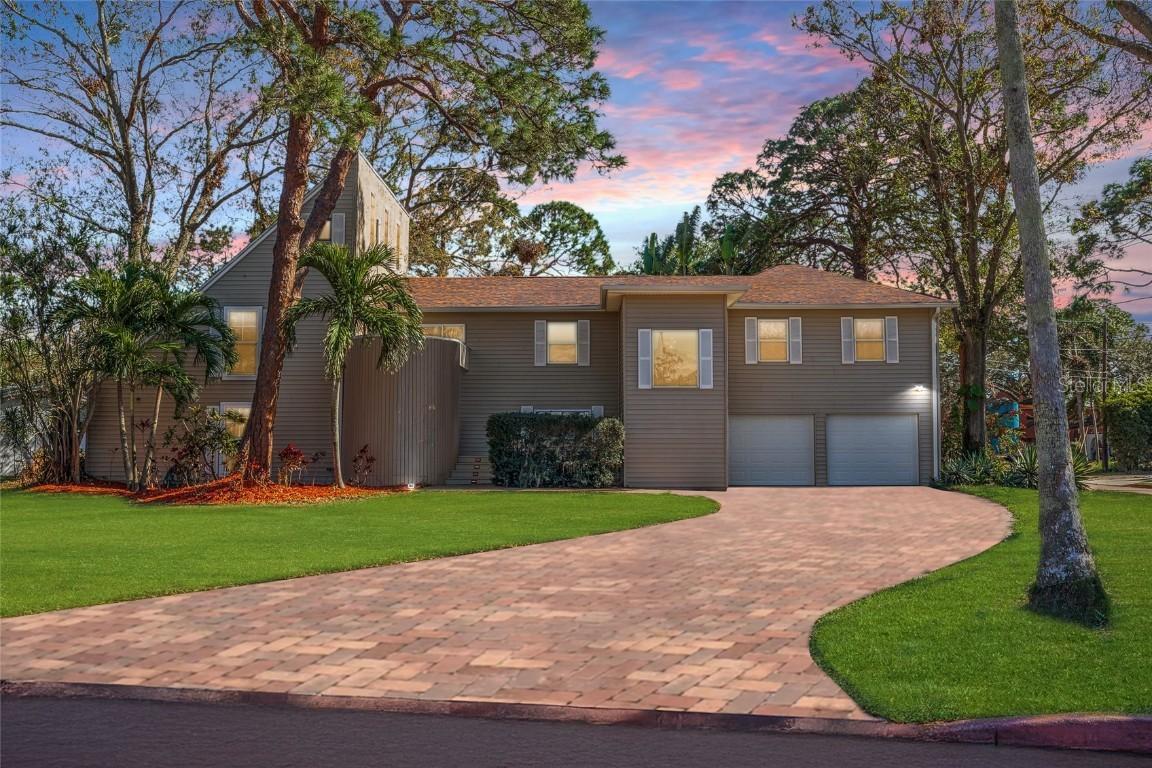 1130 Serpentine Dr., St Petersburg, FL 33705