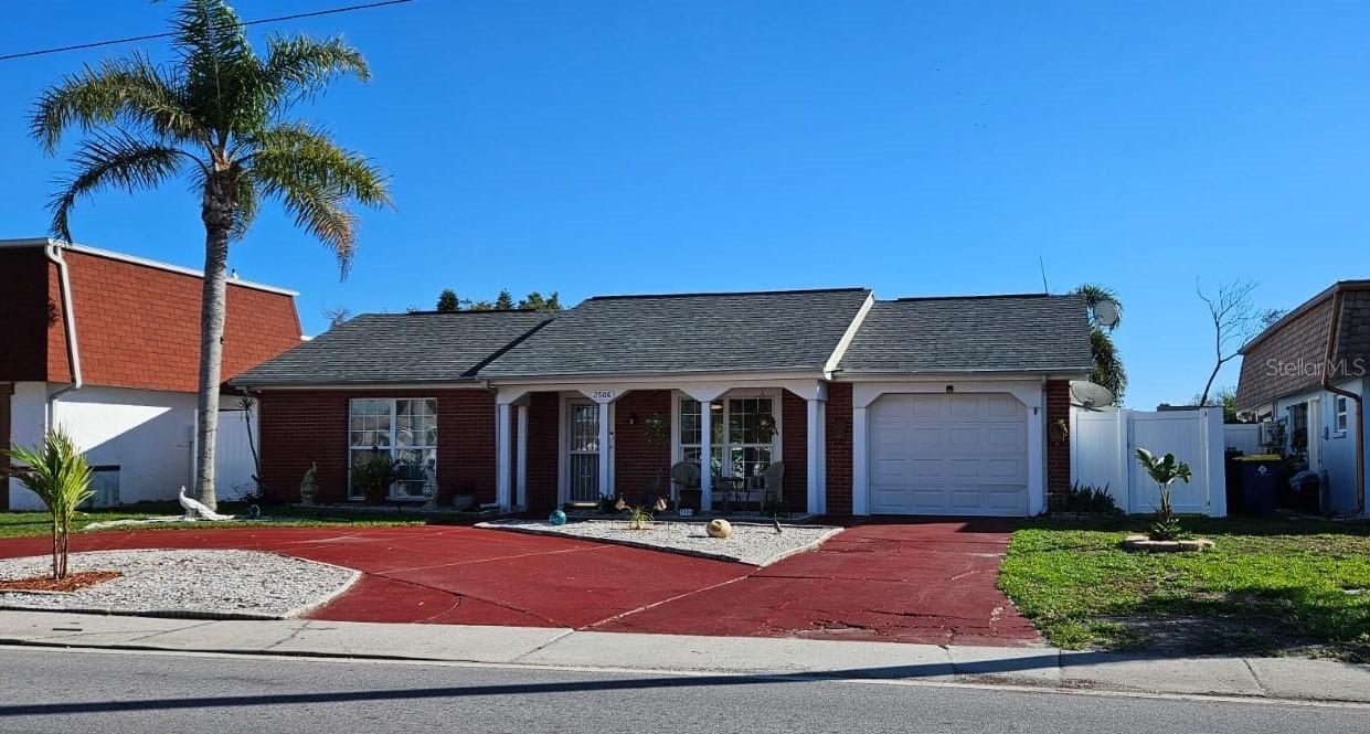 3506 Moog Rd., Holiday, FL 34691