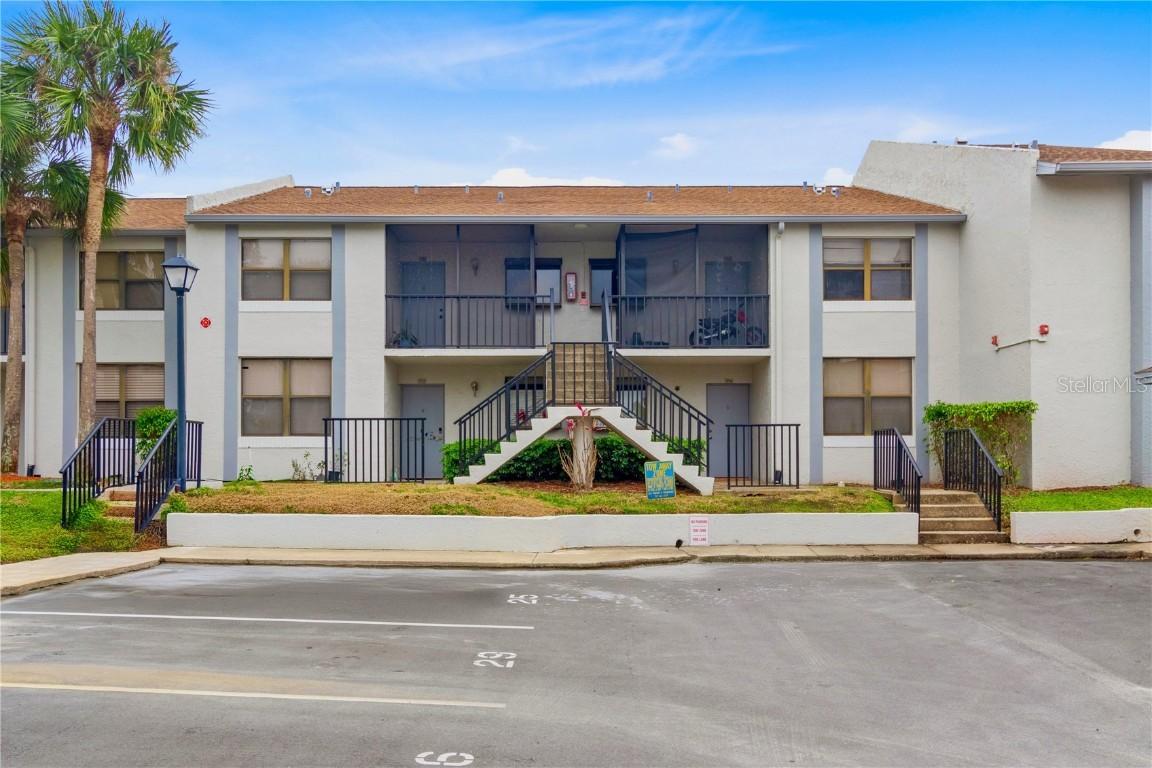 2002 Blue Hawk Ct. #1724, Clearwater, FL 33762