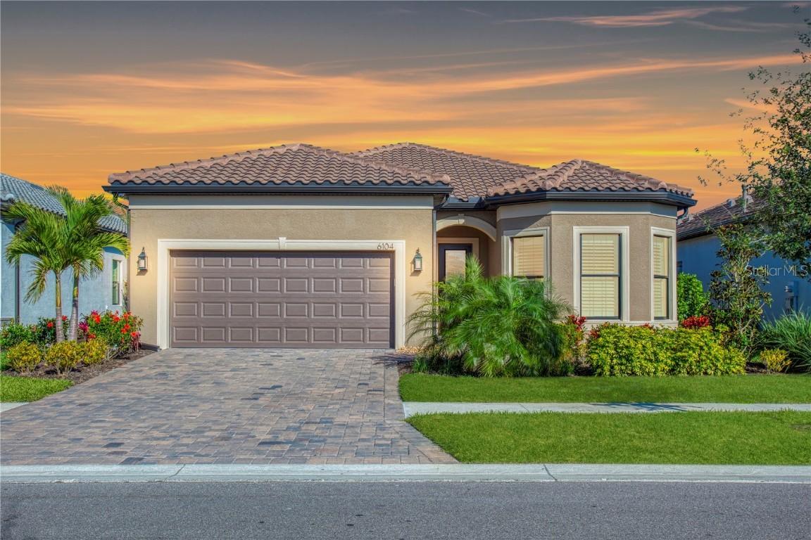 6104 Talon Preserve Dr., Nokomis, FL 34275