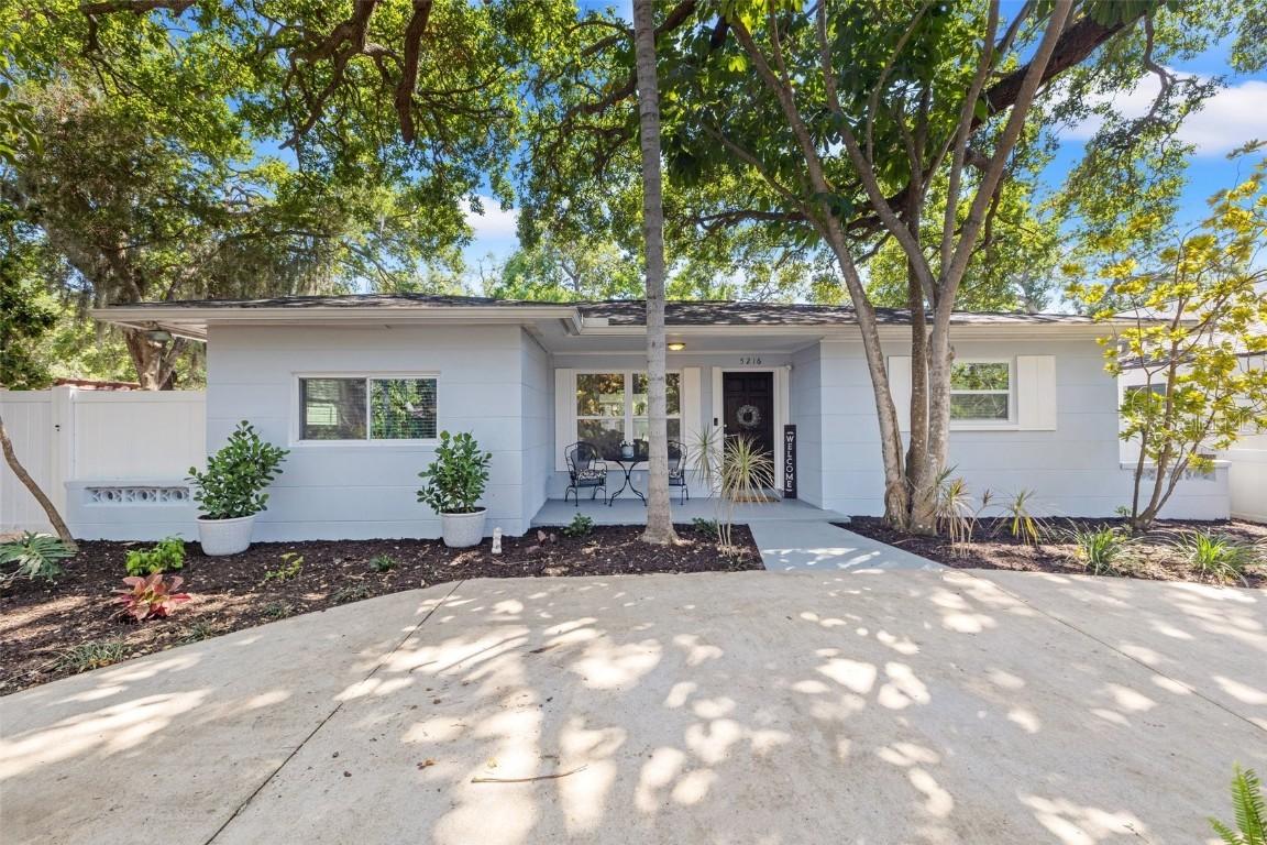 5216 40th Ave., St Petersburg, FL 33709