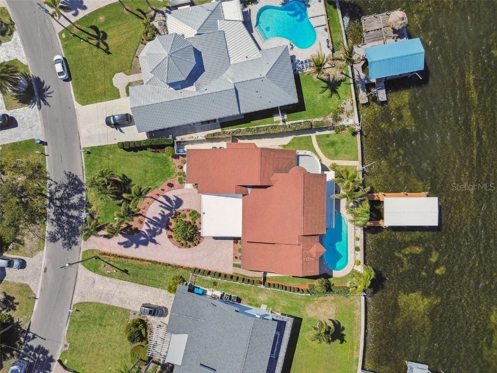 119 Carlyle Cir., Palm Harbor, FL 34683
