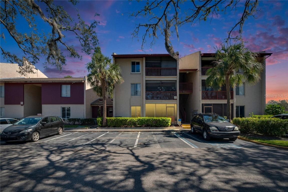 3853 S Lake Dr. #161, Tampa, FL 33614