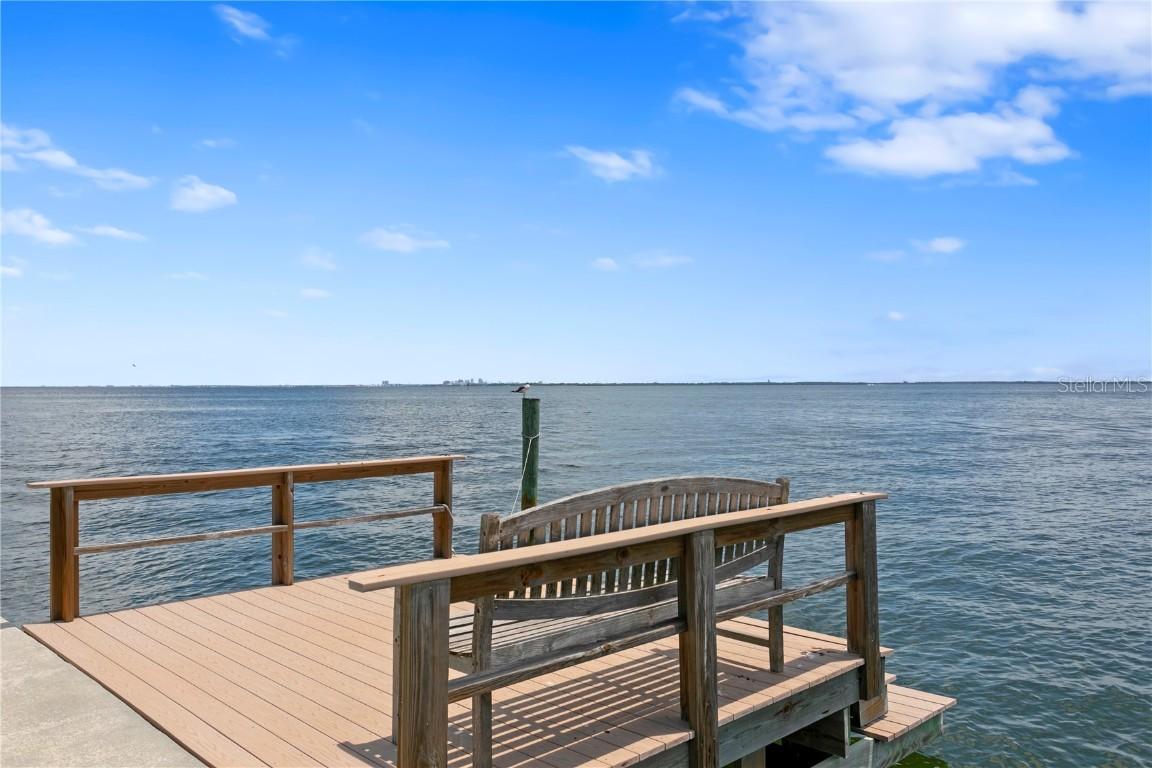 2090 Iowa Ave., St Petersburg, FL 33703