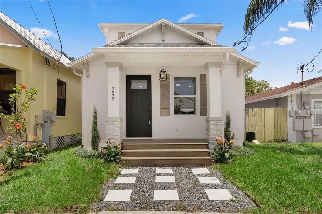 2337 W Walnut St., Tampa, FL 33607