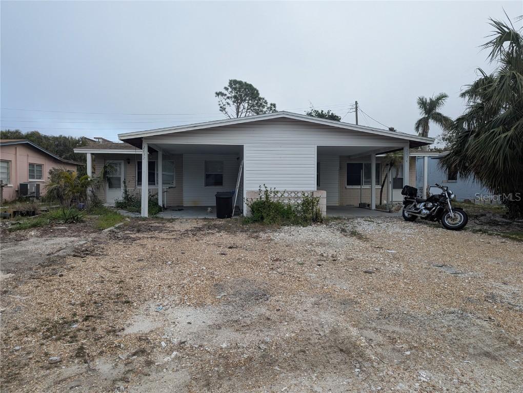 2832 Miriam St., Gulfport, FL 33711