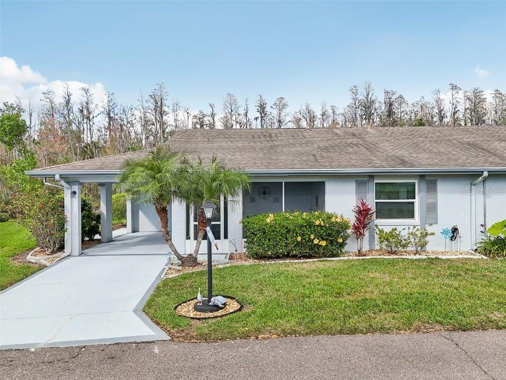 2022 Heathfield Cir., Sun City Center, FL 33573