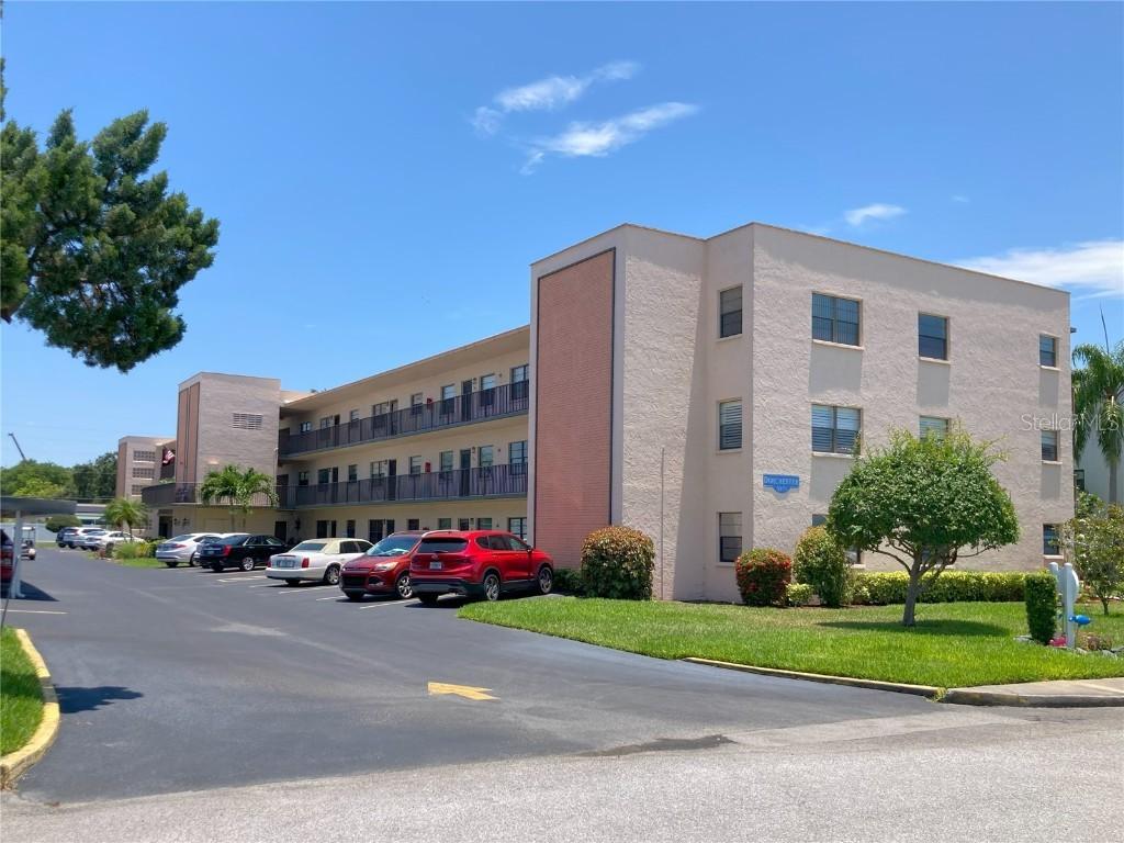 5971 Terrace Park Dr. #310, St Petersburg, FL 33709
