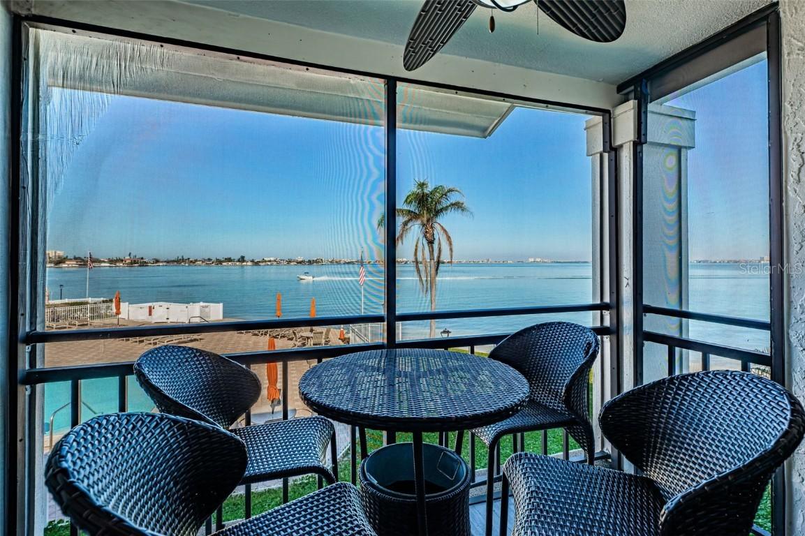 6211 Sun Blvd. #206, St Petersburg, FL 33715