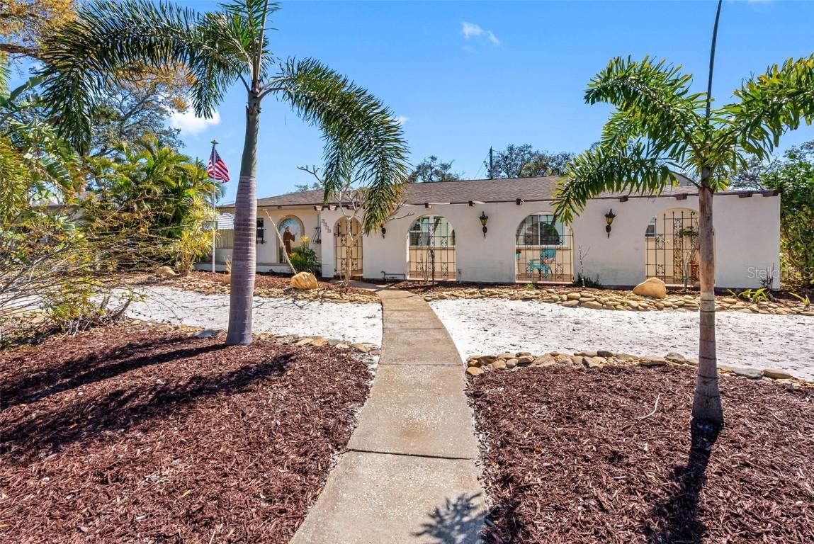7320 Burlington Ave., St Petersburg, FL 33710