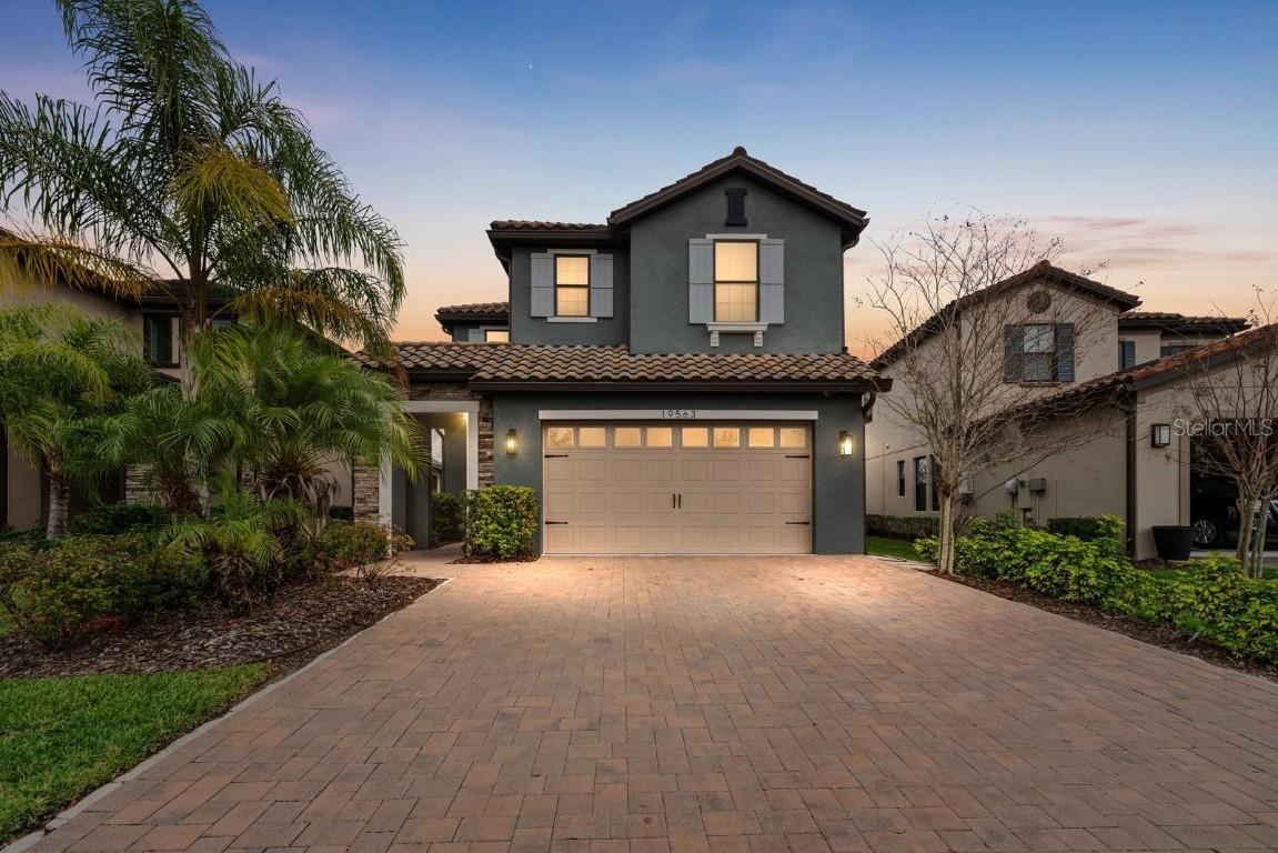 19563 Roseate Dr., Lutz, FL 33558