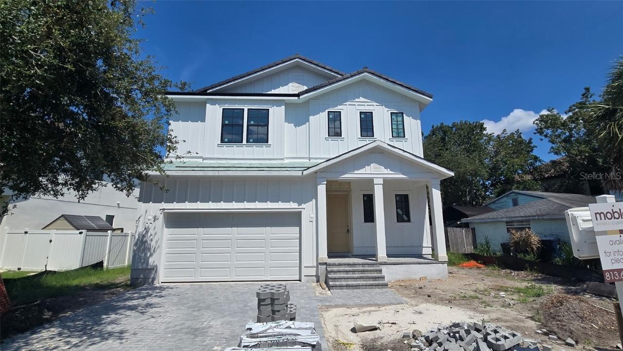 3618 W Royal Palm Cir., Tampa, FL 33629