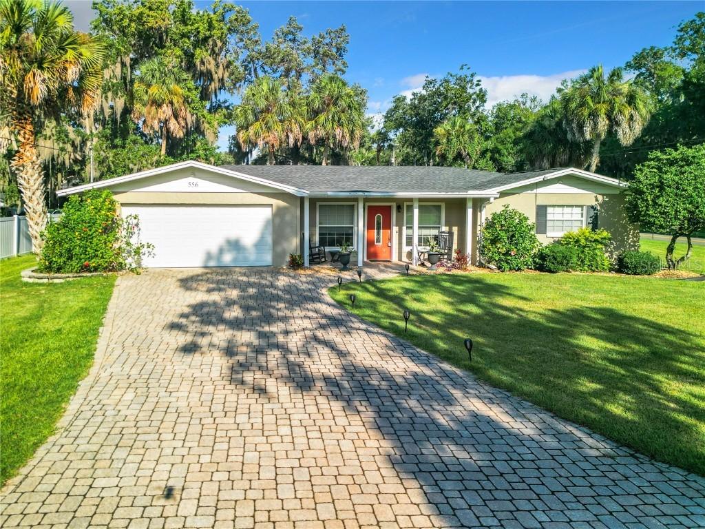 556 NW 9th Ave., Crystal River, FL 34428
