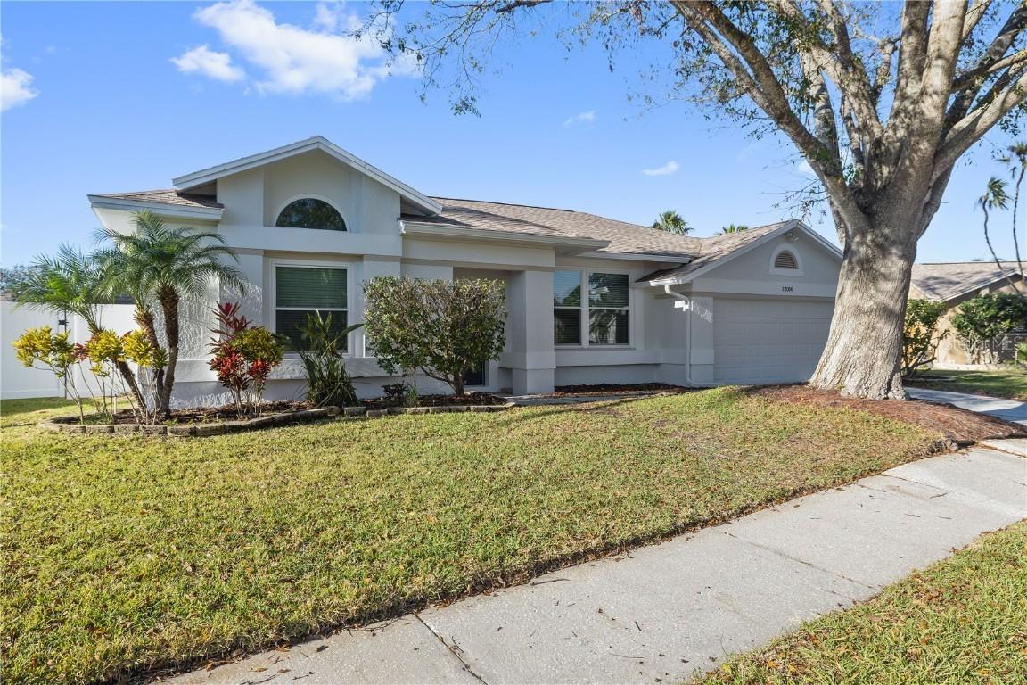 12050 Stone Crossing Cir., Tampa, FL 33635