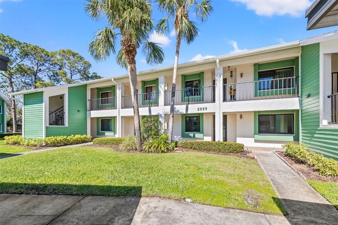 2555 Royal Pines Cir. #15C, Clearwater, FL 33763
