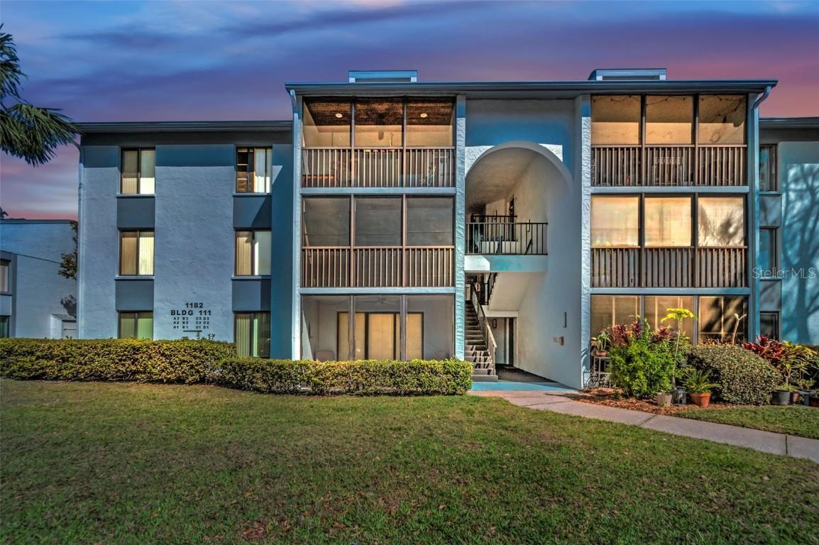 1182 Pine Ridge Cir. #B1, Tarpon Springs, FL 34688