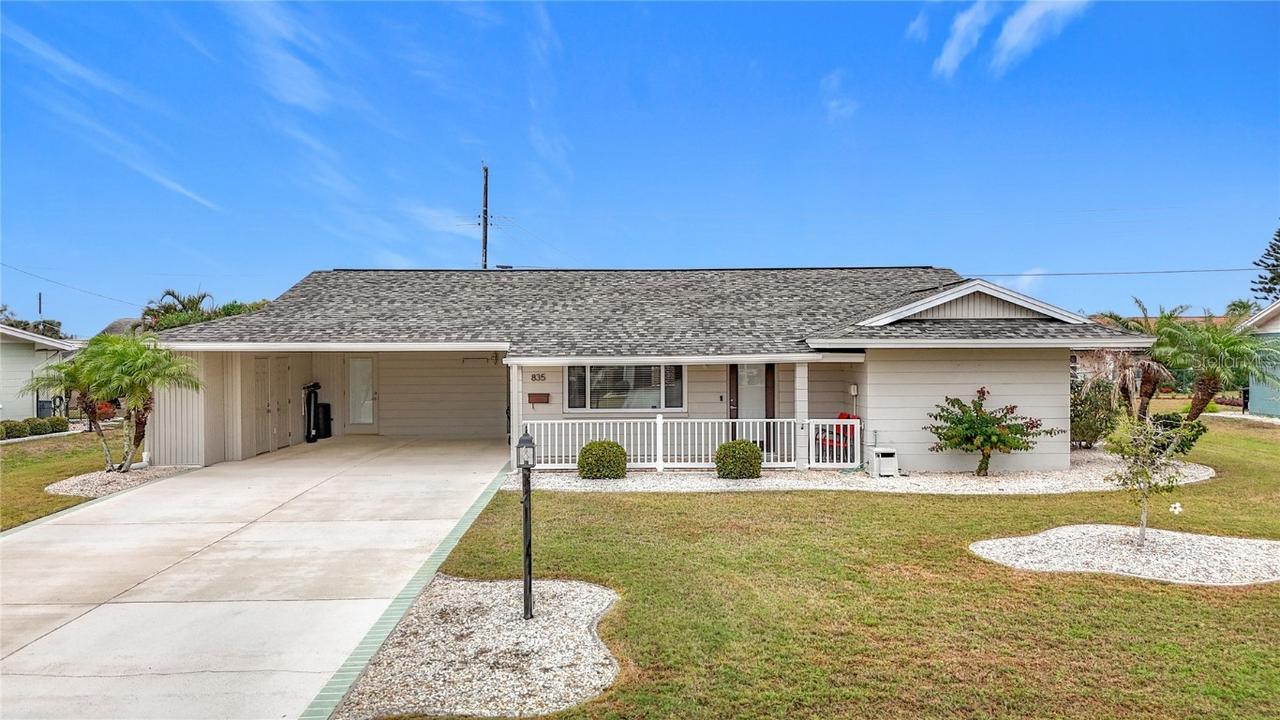 835 Oakmont Ave., Sun City Center, FL 33573