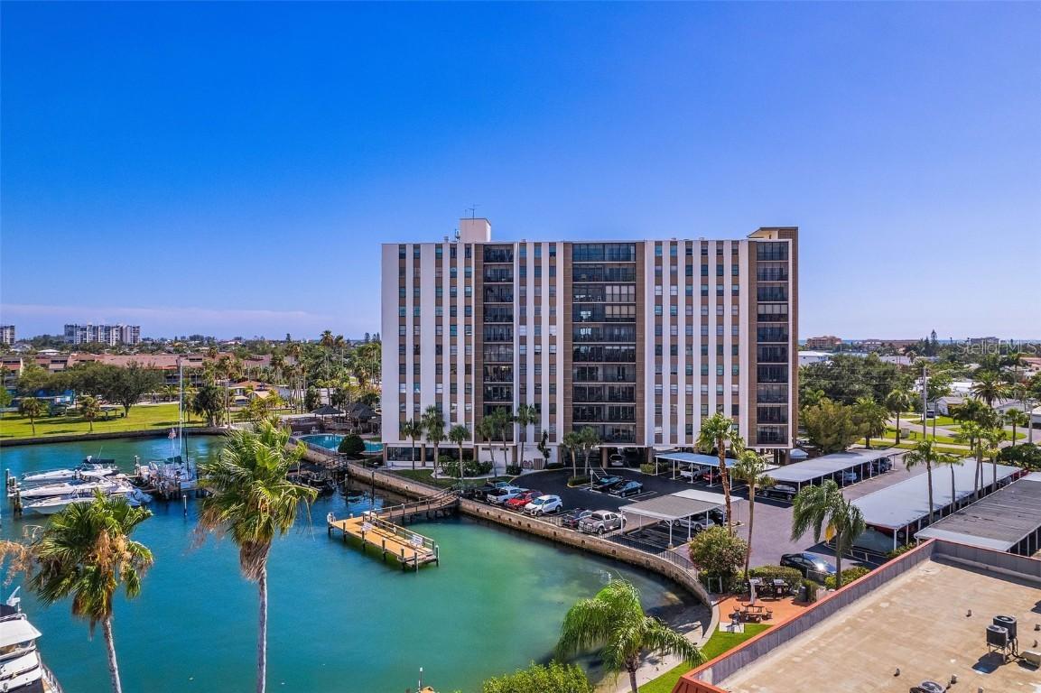 10355 Paradise Blvd. #812, Treasure Island, FL 33706