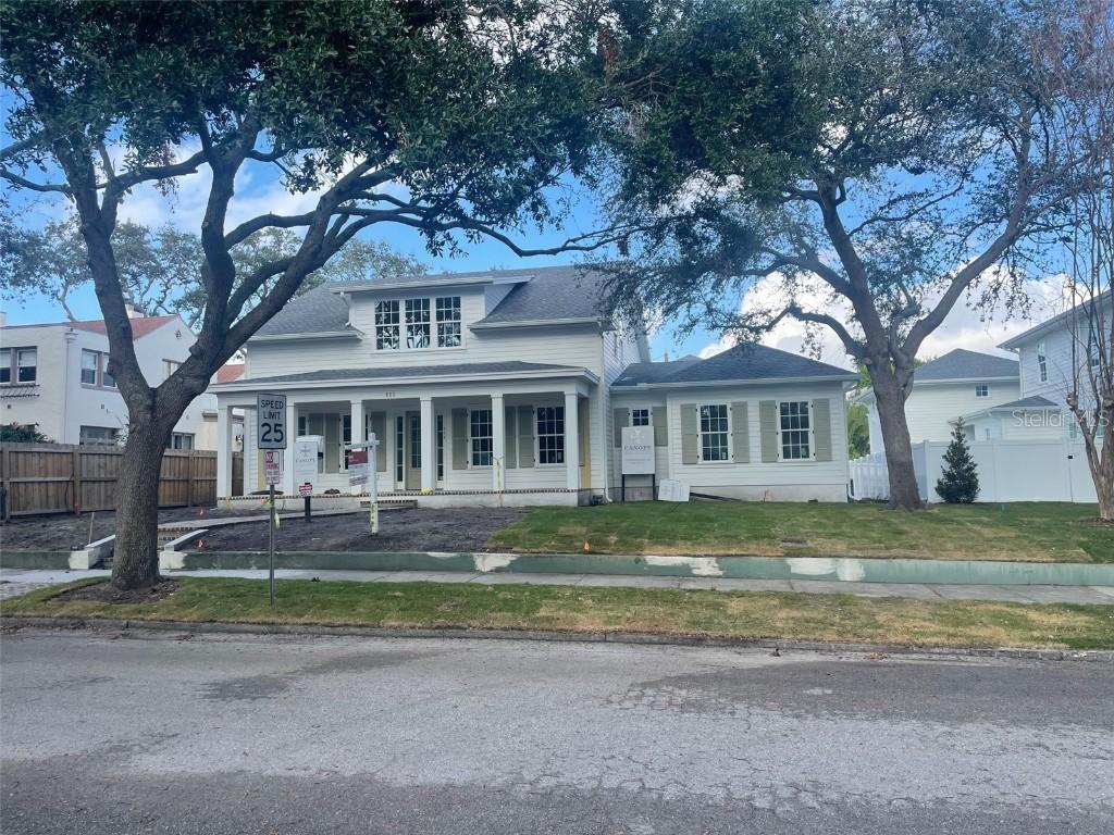 111 18th Ave., St Petersburg, FL 33704