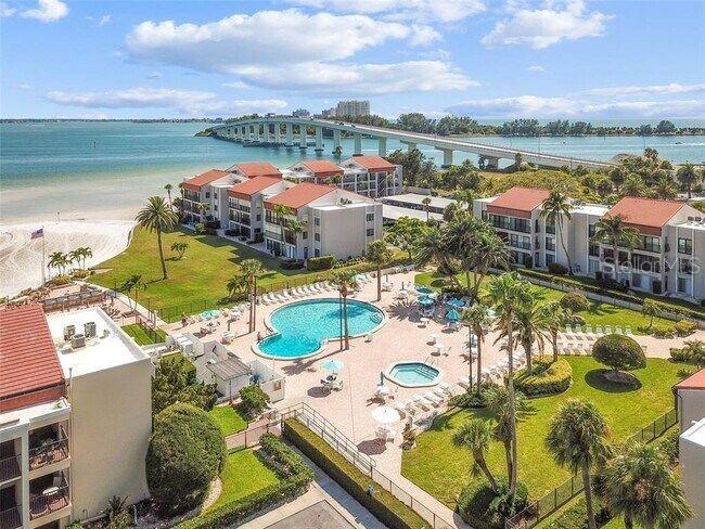 851 Bayway Blvd. #904, Clearwater Beach, FL 33767