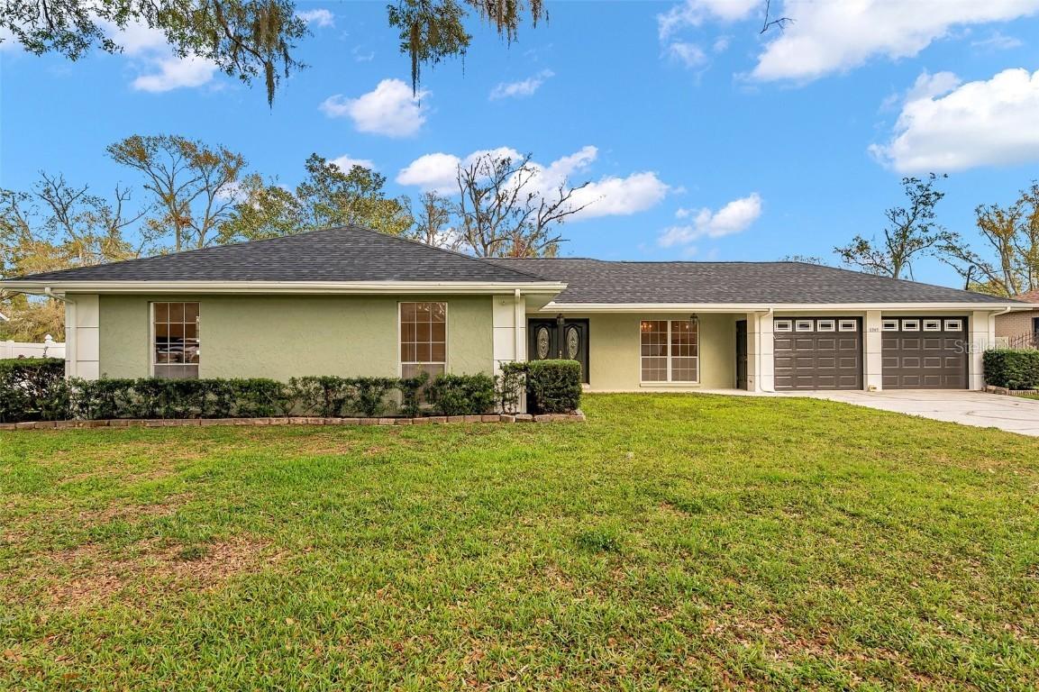 1707 Sunnyhills Dr., Brandon, FL 33510