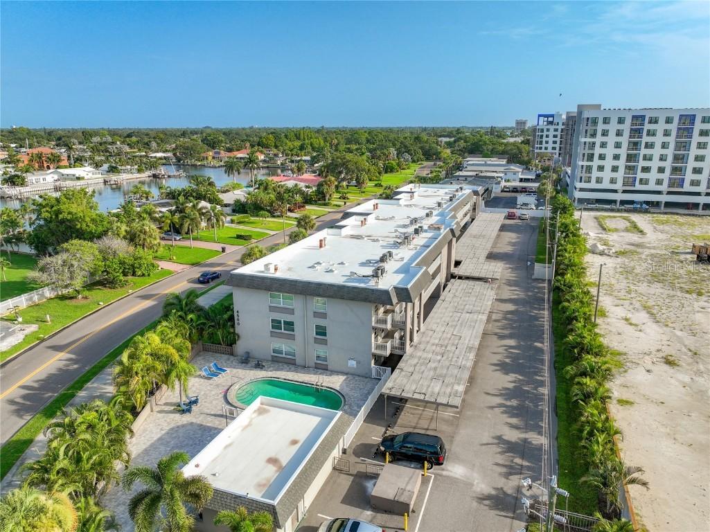 4500 37th St. #8, St Petersburg, FL 33711