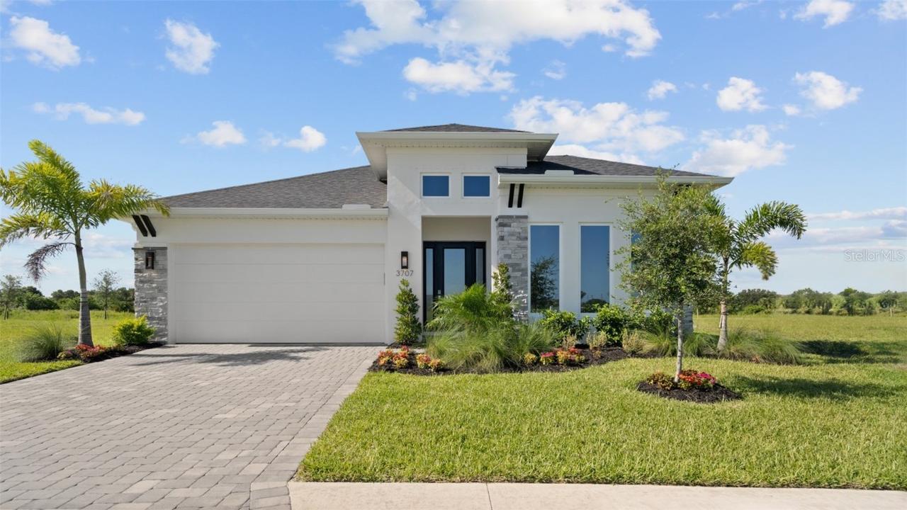 3707 109th Street East St., Palmetto, FL 34221