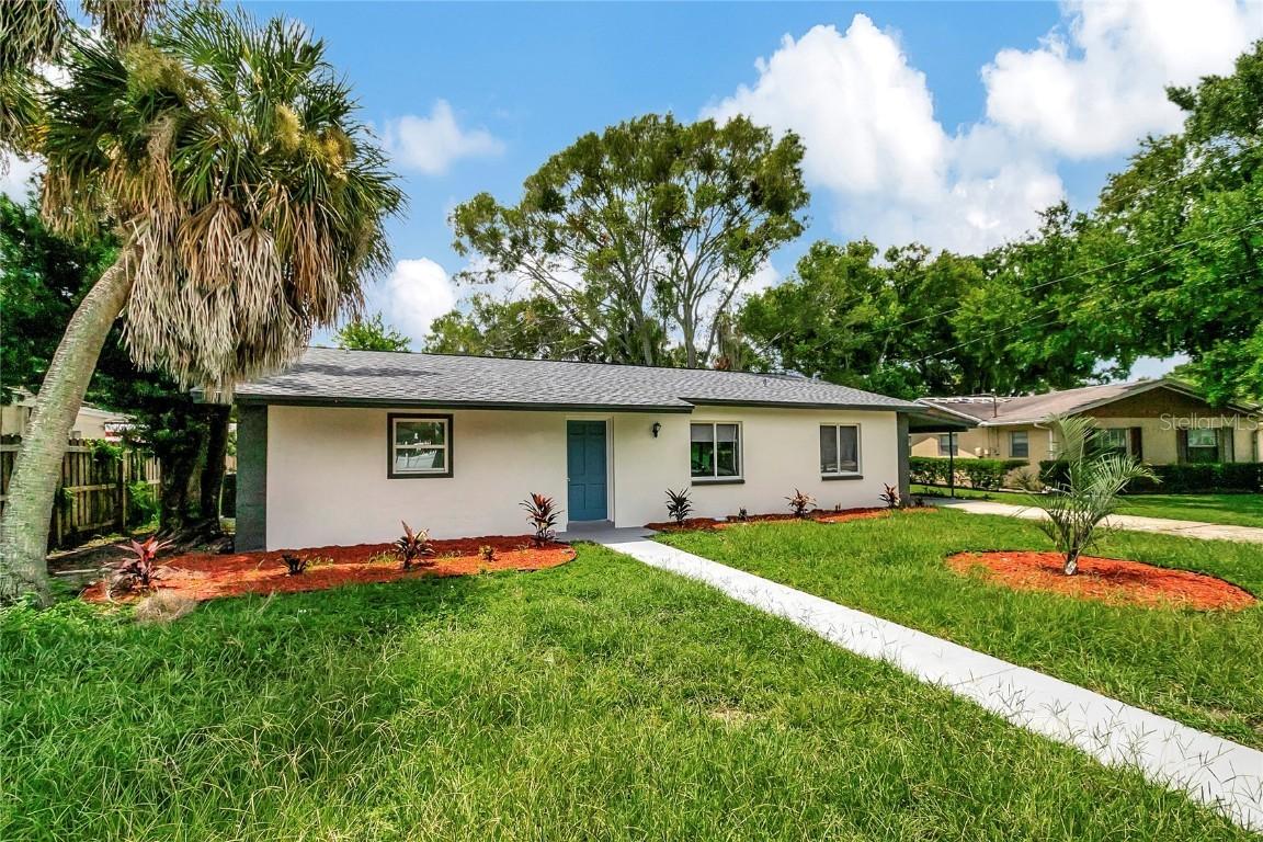 5604 Cresthill Dr., Tampa, FL 33615