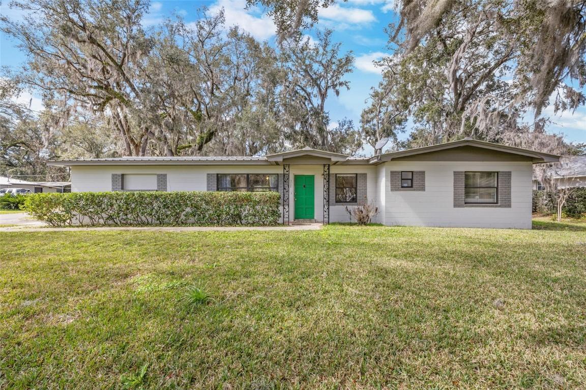 317 SW 1st St., Trenton, FL 32693