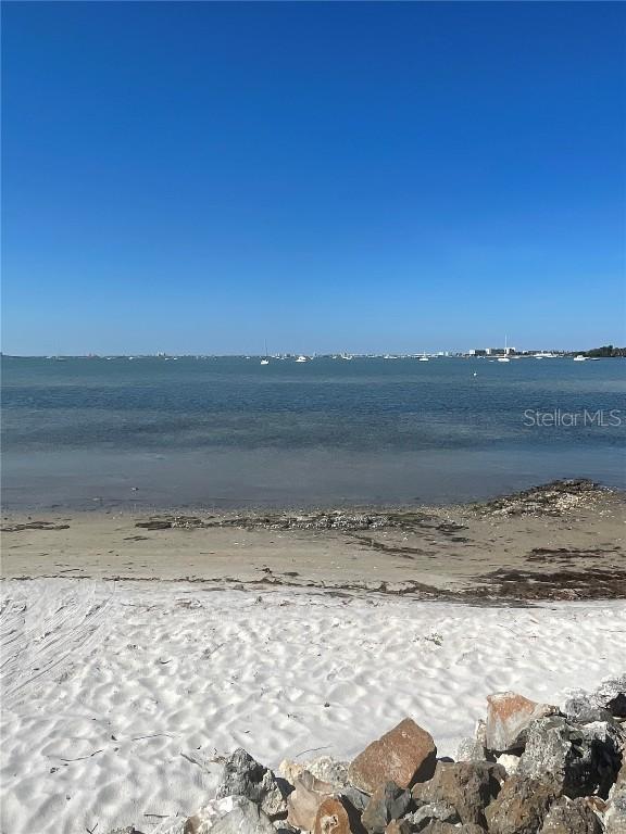 3697 42nd Way #E, St Petersburg, FL 33711