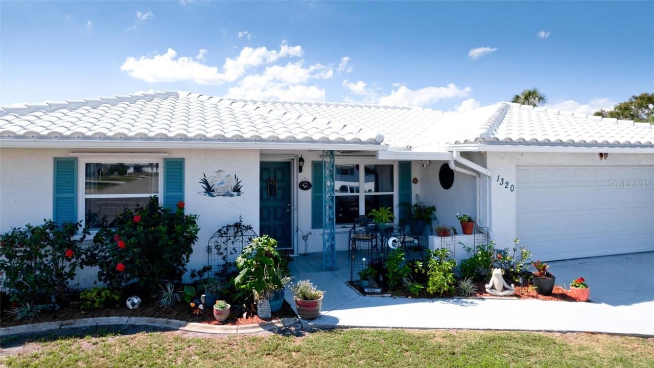 1320 Bottlebrush Dr., Bradenton, FL 34208