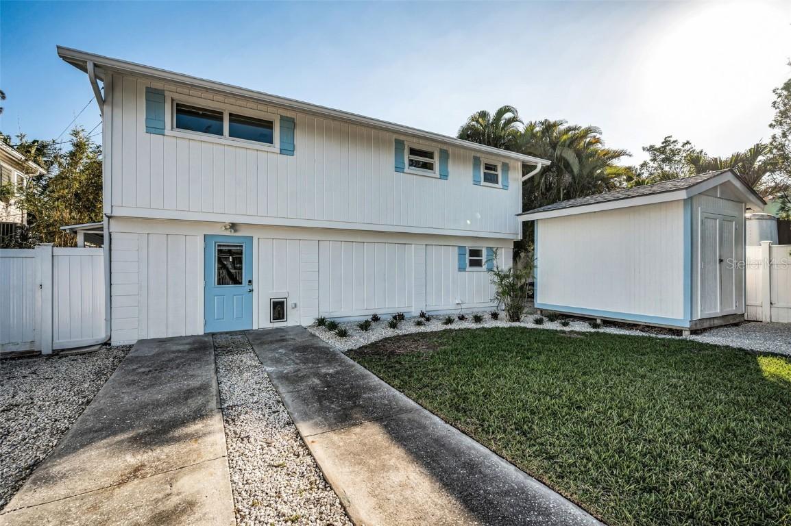 7 Georgia Ave., Crystal Beach, FL 34681