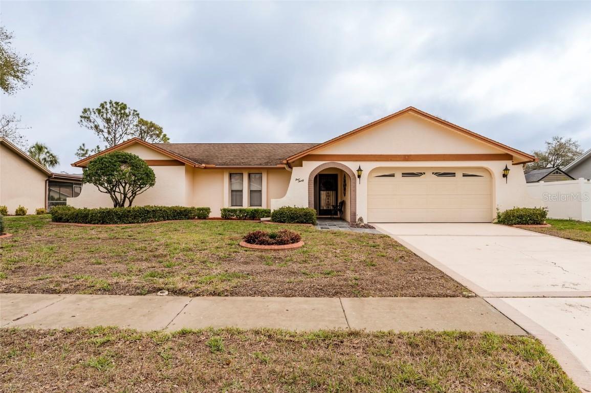 430 Westford Cir., Palm Harbor, FL 34683