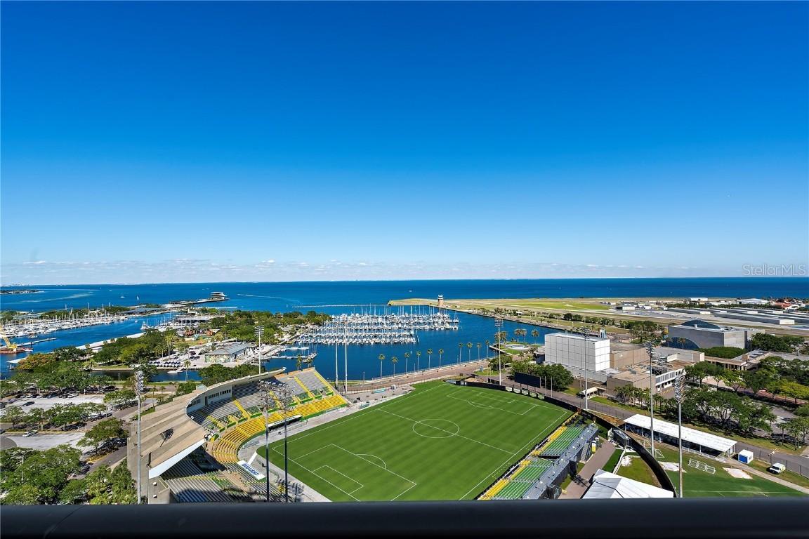 301 1st Street S #1901, St Petersburg, FL 33701