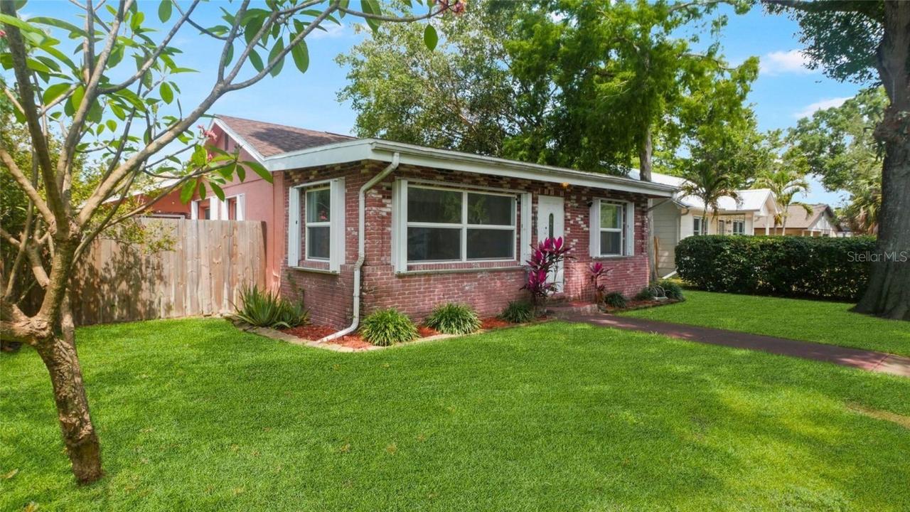 4424 19th St., St Petersburg, FL 33714
